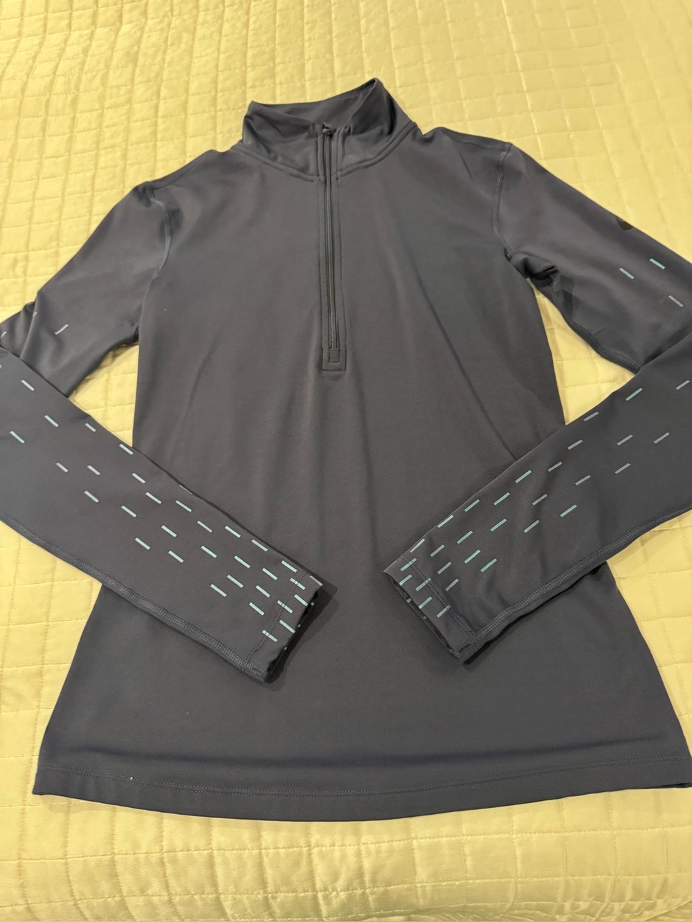 Nike Navy Quarter-Zip Athletic Top with Teal Accents NWOT
